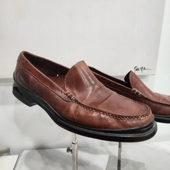 [ Cole Haan] Men's size 12 M Santa Barbra ll Loafer -slip on- brown leather shoe