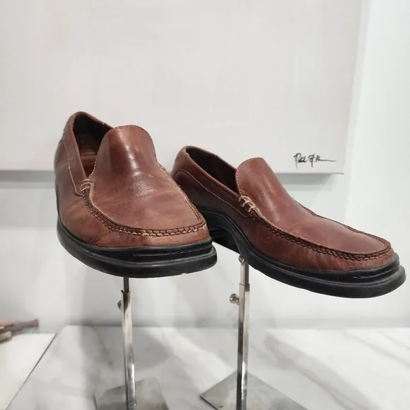 [ Cole Haan] Men's size 12 M Santa Barbra ll Loafer -slip on- brown leather shoe
