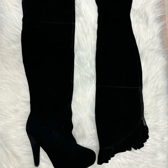 | Colin Stuart | knee high boots with ruffle. Size 6.