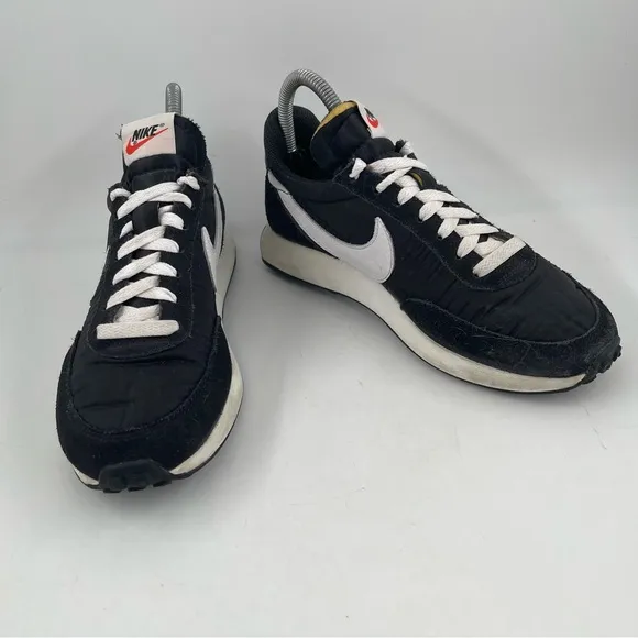 👞 Nike Big Kids Air Tailwind 79 Black White Athletic Shoes