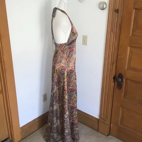 70’s Vibe Silk Halter Formal Maxi Dress Size XS 0/2 Formal Wedding Guest Dress