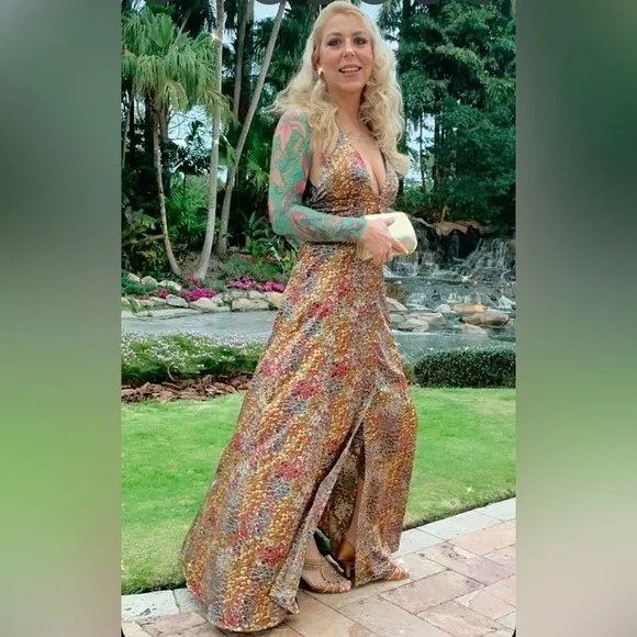 70’s Vibe Silk Halter Formal Maxi Dress Size XS 0/2 Formal Wedding Guest Dress