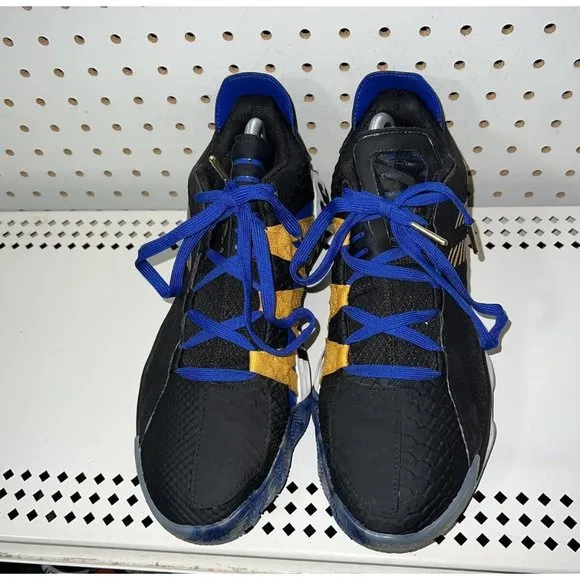 Adidas Dame 6 Stone Cold Mens Athletic Basketball Shoes Size 8.5 FU9447