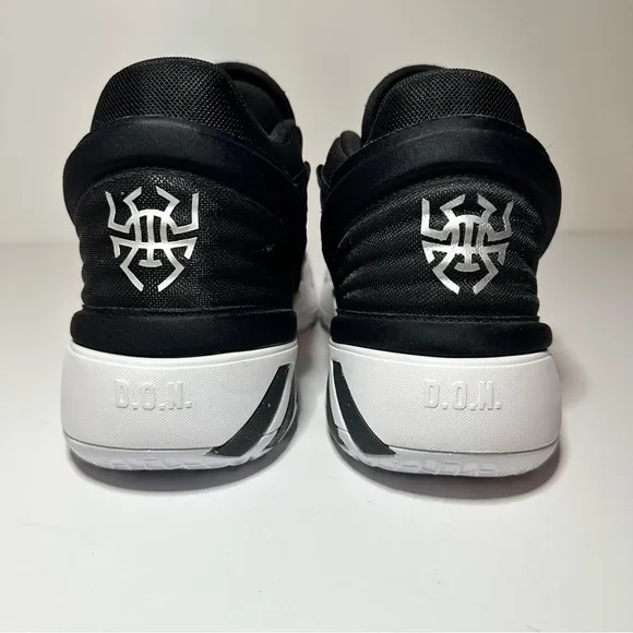 Adidas D.O.N Issue 2 Mens Black Athletic Basketball Shoes  Sneakers Size 9