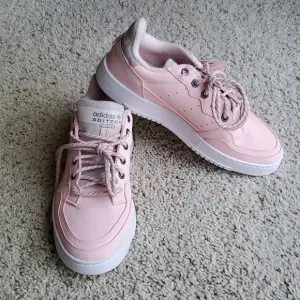 Adidas Originals Supercourt W Athletic Shoes Size US 8