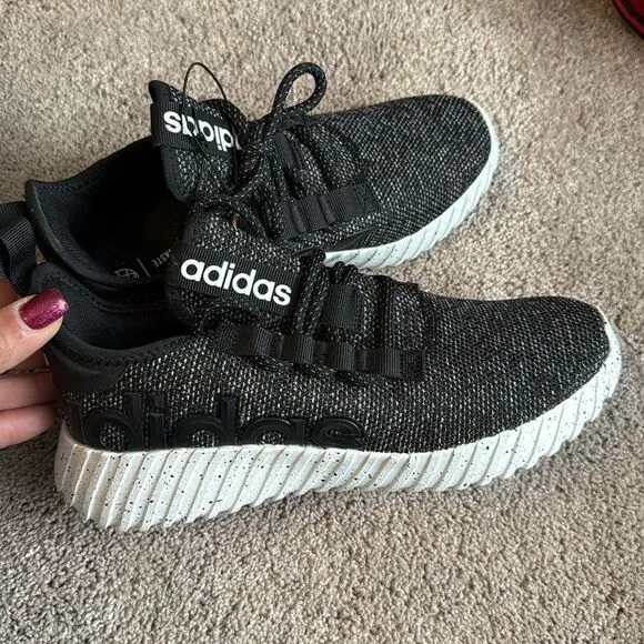 Adidas Kaptir 3.0 size 7 youth shoes! NWT
