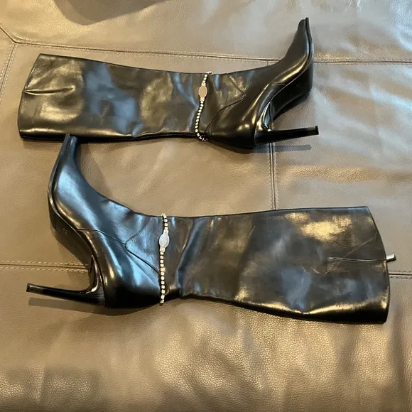 ALDO Black Real Leather Whimsigoth Edgy Knee High Heeled Rhinestone Boots 9/EU40