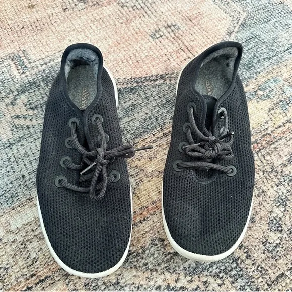 Allbirds Black Athletic Mens Tennis Shoes sz. 9