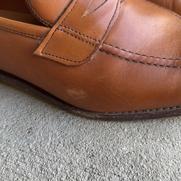Allen Edmonds mens 9.5 Lake Forest brown leather Bench Welt loader dress shoes