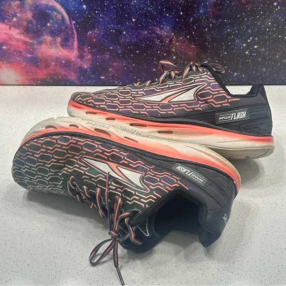 Altra Impulse Flash Womens Sz 10 Running Shoes Gray Pink Holo Athletic Sneakers