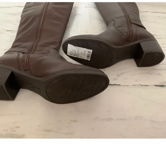 Anne Klein Brown Leather Knee High Boots Size 8