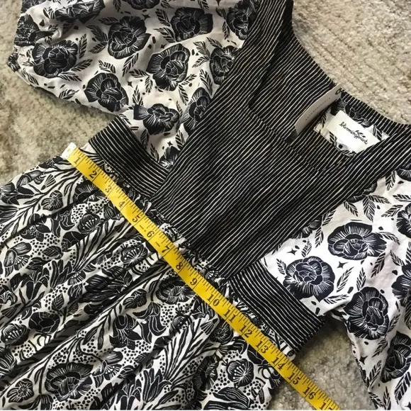 Anthropologie Adrienne Flounced Midi Dress Size XS Black &amp; Whie Bohemian