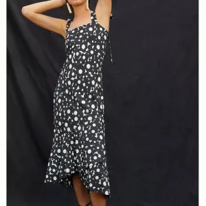 Anthropologie Hutch Flounced Shoulder-Tie Midi Dress