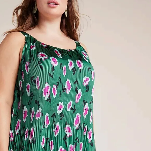 Anthropologie Mireille Pleated Dress