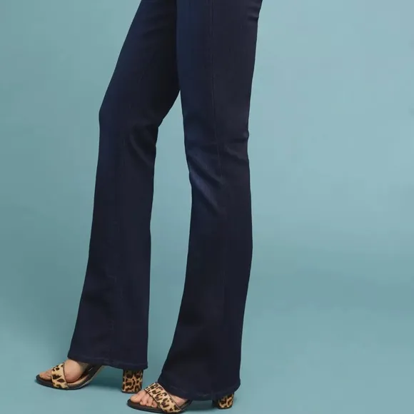 Anthropologie Paige Manhattan Mid-Rise, Slim Boot Cut Jeans, Size 30