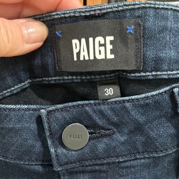 Anthropologie Paige Manhattan Mid-Rise, Slim Boot Cut Jeans, Size 30