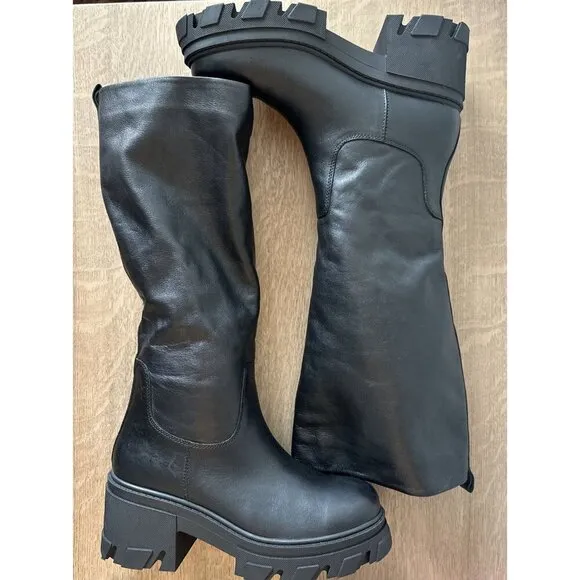 Aqua Women's Size 10 M Black Leather Knee-High Boots Lug Sole