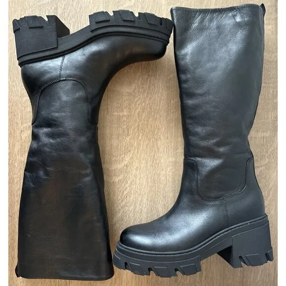 Aqua Women's Size 10 M Black Leather Knee-High Boots Lug Sole