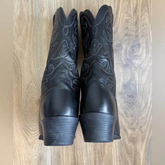 Ariat Black Deertan Heritage R Toe Western Boot Size 7.5 B EUC