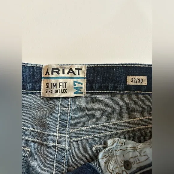 ARIAT Slim Silverton M7 Coltrane Straight Leg Mens Jeans 10027748 Size 32x30 398