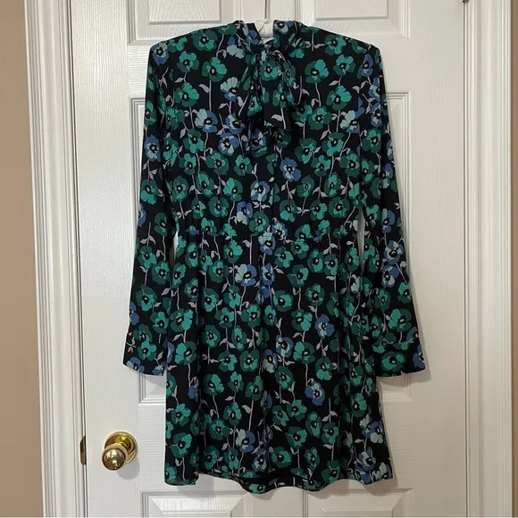 Aritzia Veronica Floral Poppy Black Green Tie Neck Long Sleeve Dress - Sz M