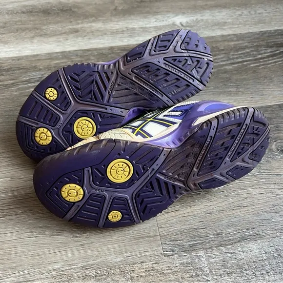 Asics IGS athletic shoes