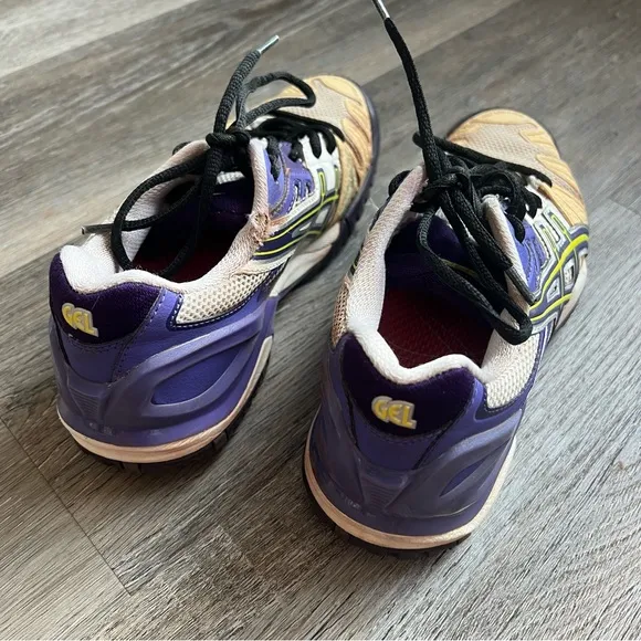 Asics IGS athletic shoes