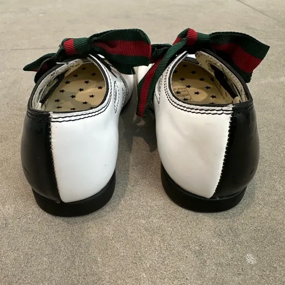 Authentic Gucci Kids Mary Jane Ballet Shoes Sandals Bow 23/7 brand new.