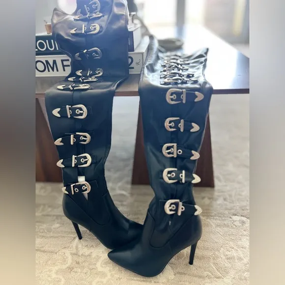 Azalea Wang ASAP Black Piu Over-the-Knee Buckle Stiletto Boots Size 8.5