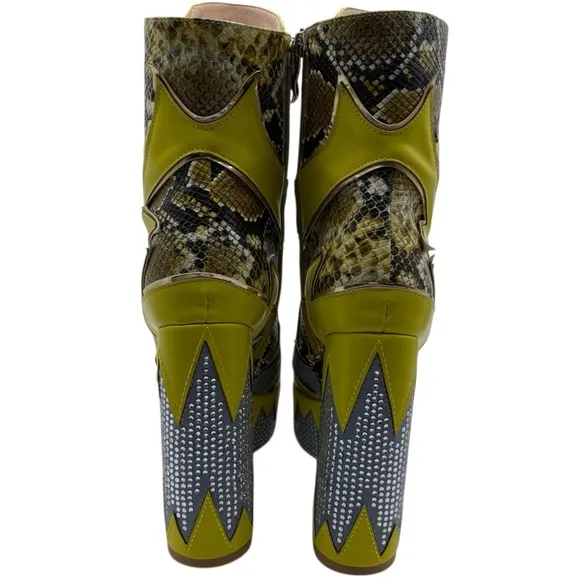 Azalea Wang Diver Platform Boots Sz 8.5 Yellow Heeled Embellished Chunky Lace Up