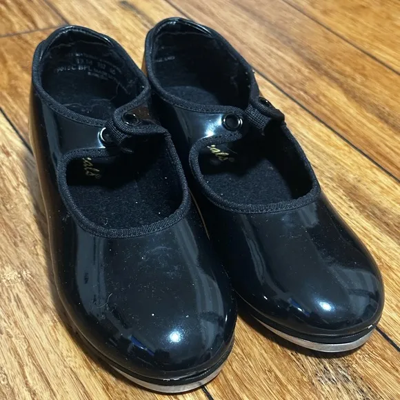 Ballet and tap shoe bundle