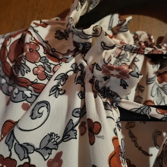 Banana Republic V-Neck Tie Ruffled Long Sleeve Paisley Peasant Midi Dress 8