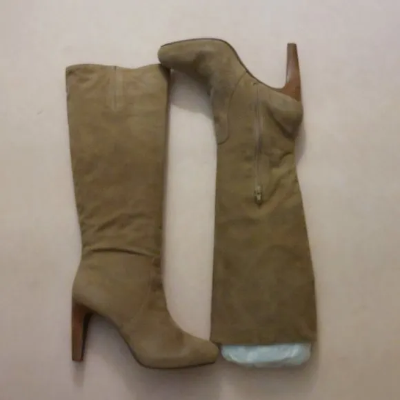 BCBGMAXAZARIA Tan Over-the-Knee High-Heel Suede Boots Retail $595