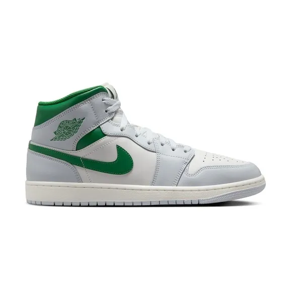 BIG KIDS AIR JORDAN RETRO- 1 MID casual shoes size 4Y  New