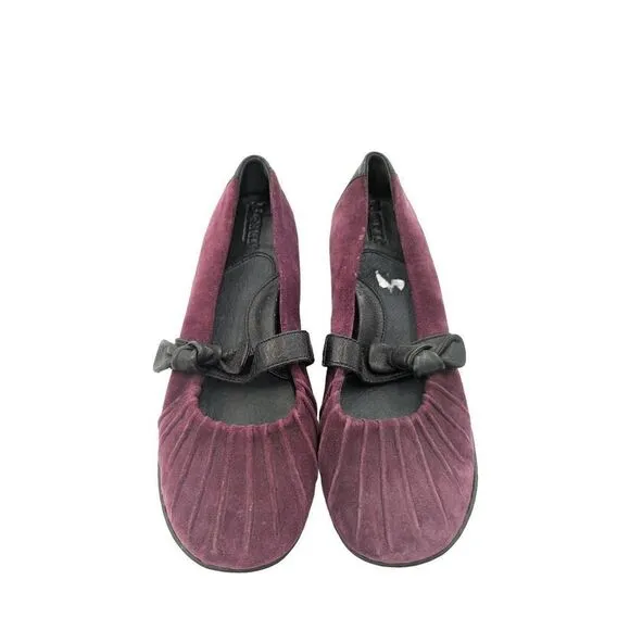 Born Women's Plum Purple Suede Gray Round Toe Ballet Flat Shoes Size 7