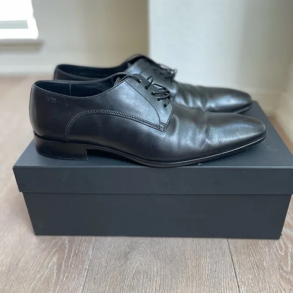 Boss Dress Shoes in Original Box