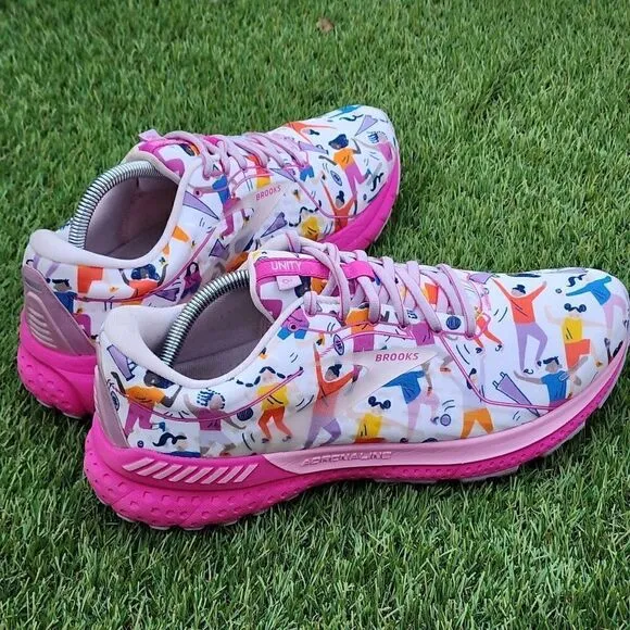 BROOKS ADRENALINE 21 GTS - Womens Athletic Shoes - SIZE 12B