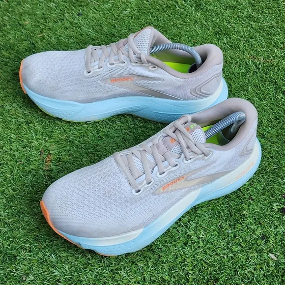 BROOKS GLYCERIN 21  - Women's Sneakers - SIZE 9.B