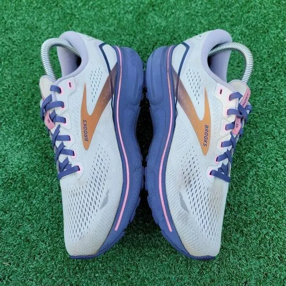 Brooks Ghost 15 - Women's Running Shoes - Size 8.5