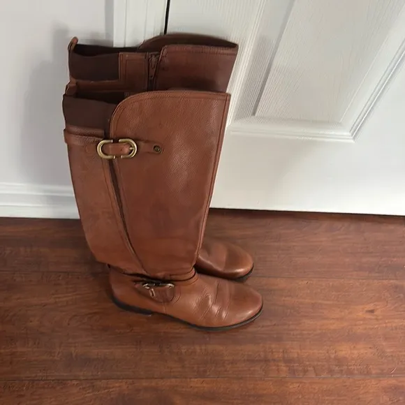 Brown Leather Knee-High Boots naturalizer brand wide calf 8 1/2