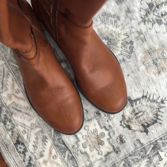 Brown Leather Knee-High Boots naturalizer brand wide calf 8 1/2