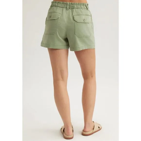 Callie Ruffle Short - Olive Grove