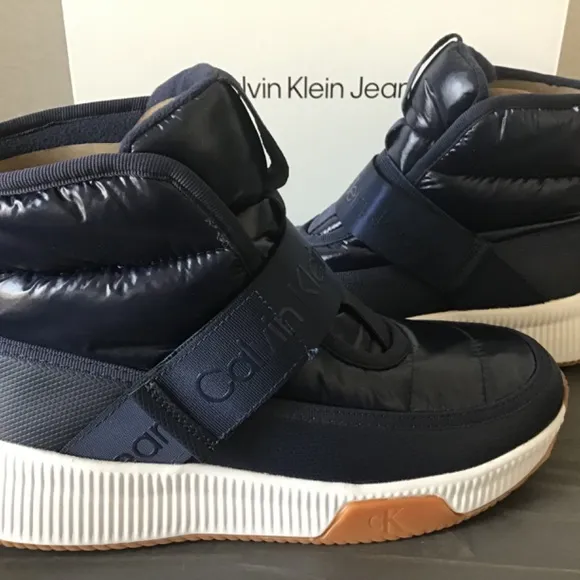 CALVIN KLEIN JEANS Women's Mabon Nylon High Top Sneakers, size 9.5