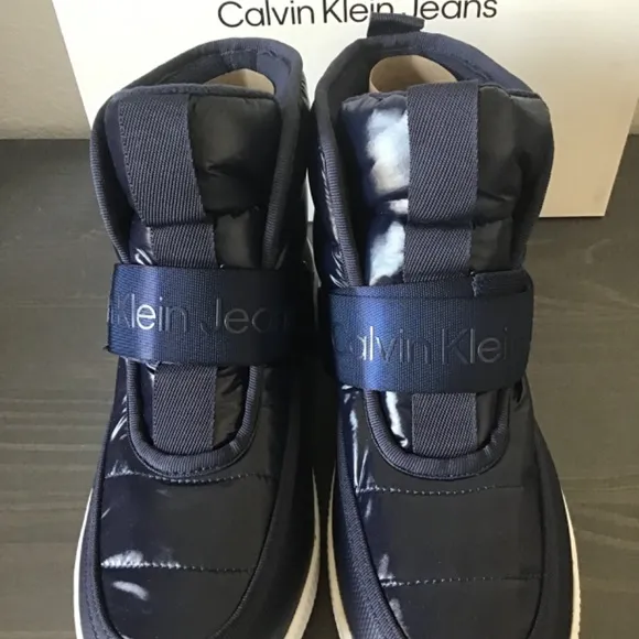 CALVIN KLEIN JEANS Women's Mabon Nylon High Top Sneakers, size 9.5