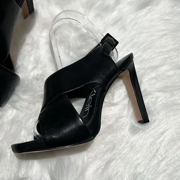 Calvin Klein Women's Myra Pump Black Size 6.5M.  B75