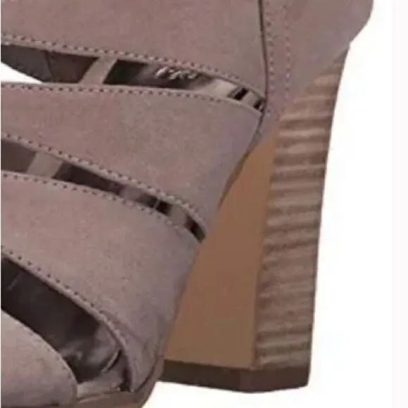Carlos Santana Womens Solera Faux Suede Cut Out Dress Sandals Size 7