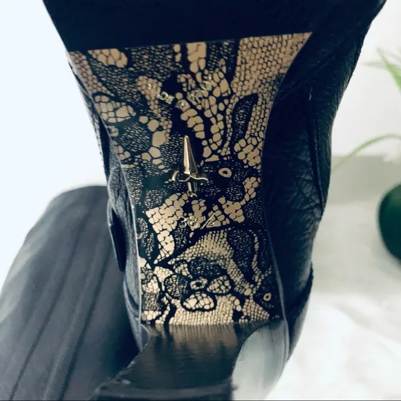 CESARE PACIOTTI WOMEN’S BLACK KNEE-HIGH BOOTS.SIZE 8.5