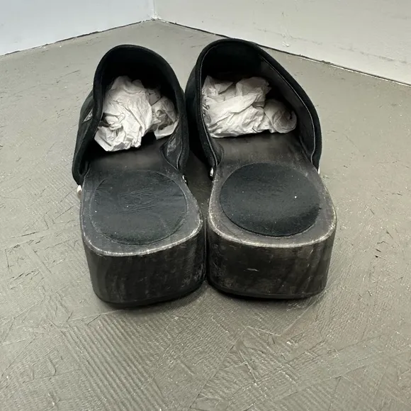 Chanel Suede Leather Sabot Mule Clogs in Black Slip On Interlocking CC Logo 38
