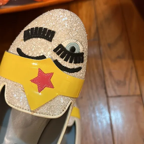 Chiara Ferragni Women’s Wonder Women’s flat shoes size 37