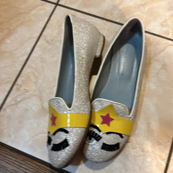 Chiara Ferragni Women’s Wonder Women’s flat shoes size 37